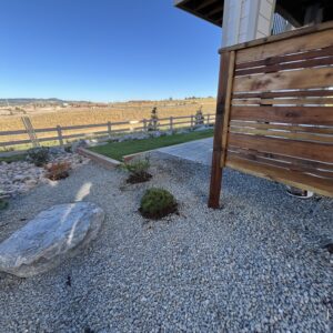 Wood vertical screen