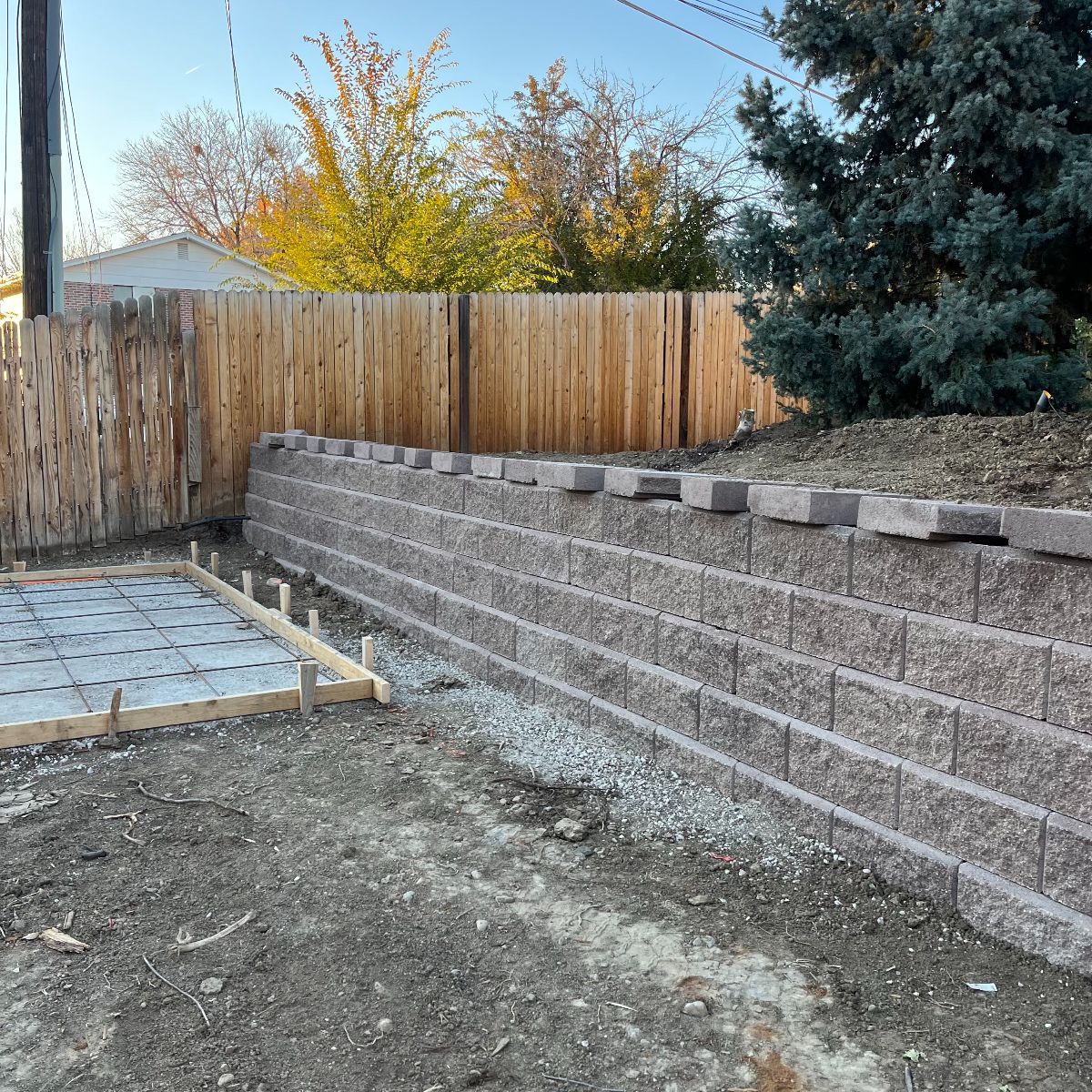 Retaining Walls & Structural Hardscapes