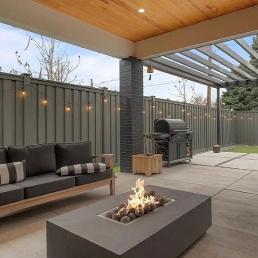 Outdoor living space Boulder